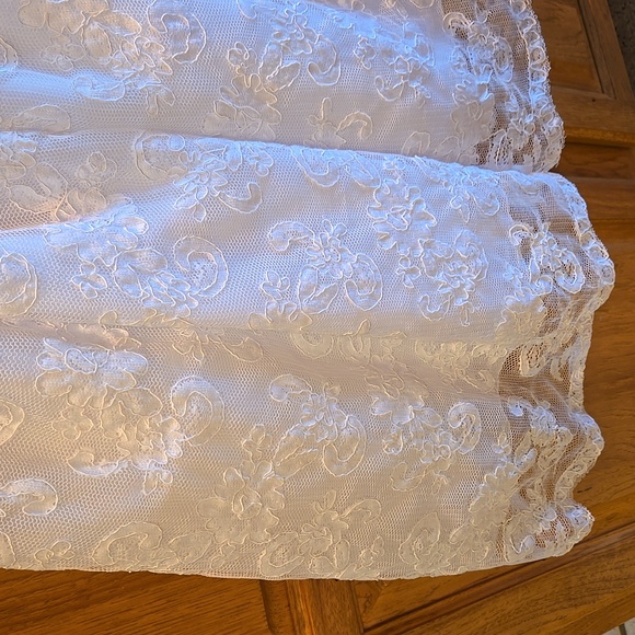 Sweet Pea & Lilli Girl's White Embroidered Tulle Dress First Communion, Easter - Picture 7 of 16